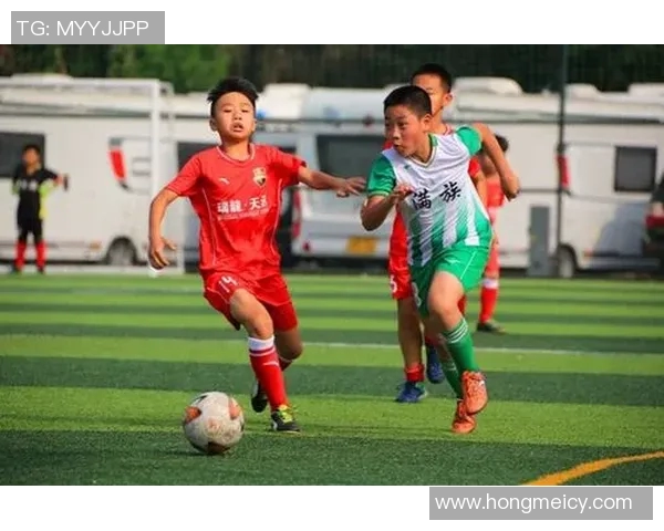 加克波的崛起与未来展望:从天赋少年到足球明星的蜕变之路 加克波的崛起与未来展望:从天赋少年到足球明星的蜕变之路